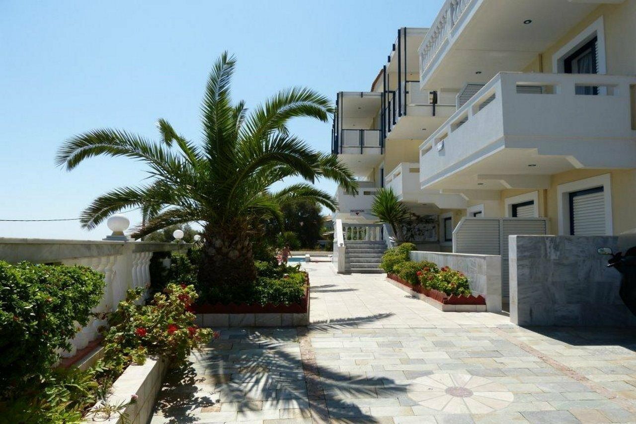 Ostria Seaside Studios And Apartments Katarraktis  Екстер'єр фото