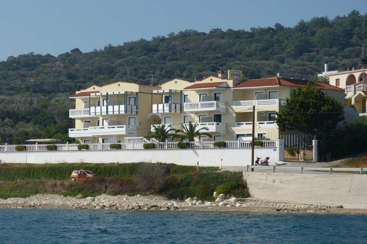 Ostria Seaside Studios And Apartments Katarraktis  Екстер'єр фото